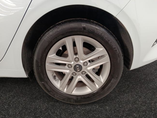 Kia Ceed 1.0 MHEV 88kW (120CV) Drive DCT  - Foto 20