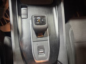 Nissan Qashqai DIG-T 116kW (158CV) mHEV Xtronic Acenta  - Foto 33
