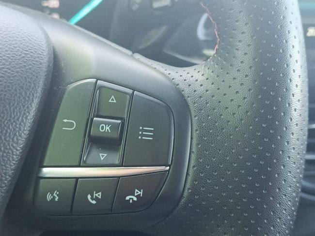 Ford Focus 1.0 Ecoboost MHEV 92kW ST-Line  - Foto 17