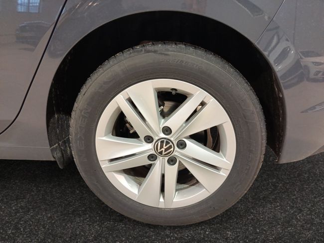 Volkswagen Golf Style 1.5 eTSI 85kW (116CV) DSG  - Foto 21