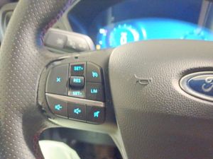 Ford Kuga ST-Line 1.5T EcoBoost 110kW (150CV)  - Foto 33