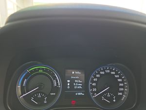 Hyundai Kona 1.6 GDI HEV SLE DCT  - Foto 31