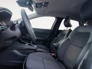 Renault Captur Intens TCe 140CV GPF Micro Híbrido  - Foto 13