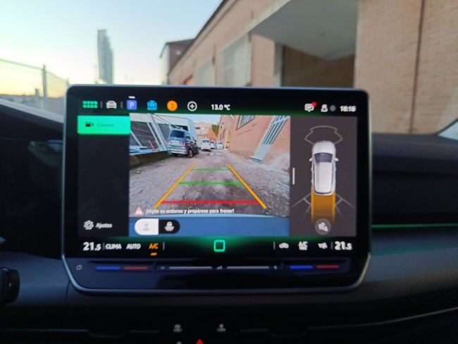 Volkswagen Golf Style 1.5 eTSI 85kW (116CV) DSG  - Foto 17