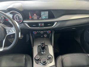 Alfa Romeo Stelvio 2.2 Diésel 140kW (190CV) Executive RWD  - Foto 15