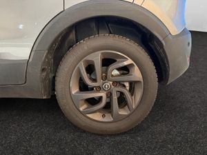 Opel Crossland X 1.2 81kW Design Line 120 Aniversario S/S  - Foto 43