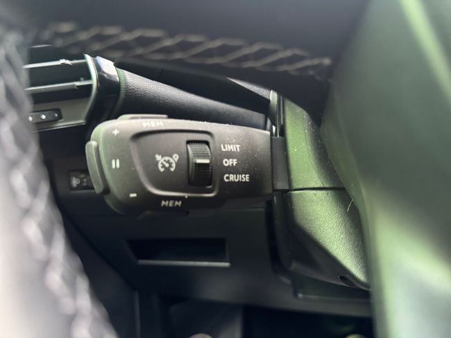 DS DS 7 Crossback BlueHDi DE 96kW (130CV) Auto.BE CHIC  - Foto 18