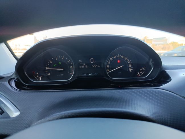 Peugeot 2008 Style 1.2L PureTech 60KW (82CV)  - Foto 14