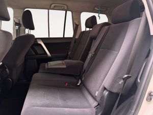 Toyota Land Cruiser 2.8 D-4D GX  - Foto 21