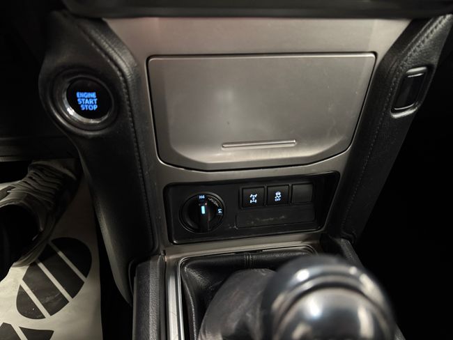 Toyota Land Cruiser 2.8 D-4D GX  - Foto 17