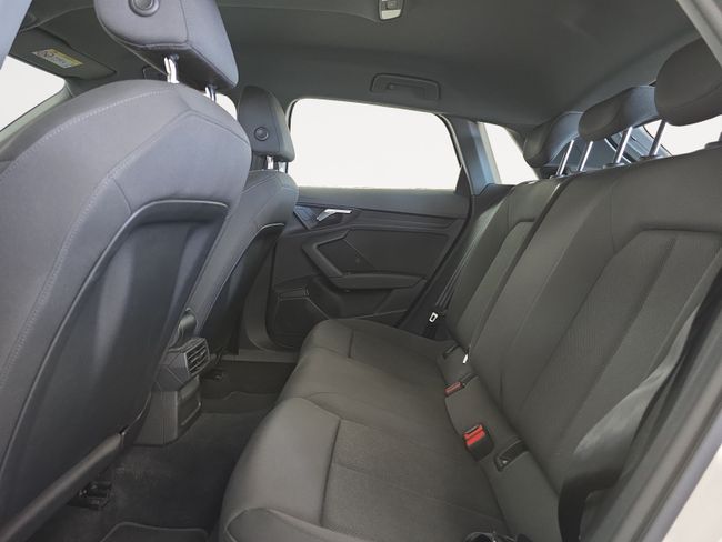 Audi A3 Sportback 30 TFSI 81kW (110CV) S tronic  - Foto 12