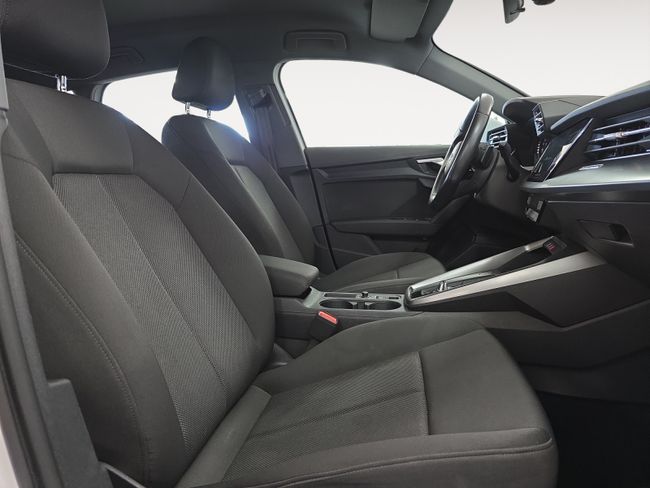 Audi A3 Sportback 30 TFSI 81kW (110CV) S tronic  - Foto 13