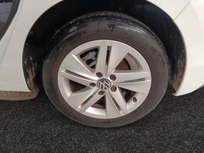 Volkswagen Golf Life 1.0 eTSI 81kW (110CV) DSG  - Foto 21