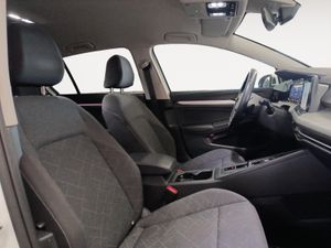 Volkswagen Golf Life 1.0 eTSI 81kW (110CV) DSG  - Foto 23
