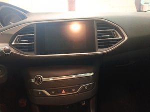 Peugeot 308 5p Style PureTech 110 S&S 6vel MAN  - Foto 33