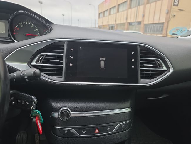 Peugeot 308 5p Business Line PureTech 110 S&S  - Foto 15