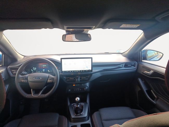 Ford Focus ST-Line 1.0T EcoBoost mHEV 92kW (125CV)  - Foto 9