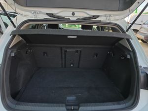 Volkswagen Golf Life 1.0 eTSI 81kW (110CV) DSG  - Foto 37
