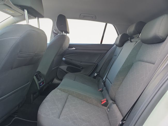 Volkswagen Golf Life 1.0 eTSI 81kW (110CV) DSG  - Foto 11