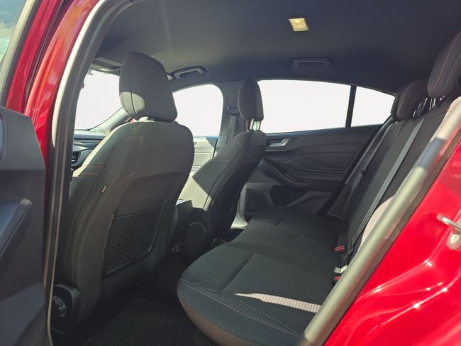 Ford Focus 1.5 Ecoboost 110kW ST-Line  - Foto 12