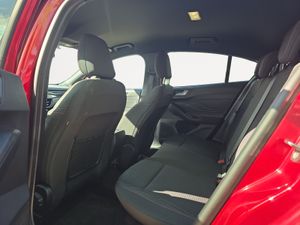 Ford Focus 1.5 Ecoboost 110kW ST-Line  - Foto 21