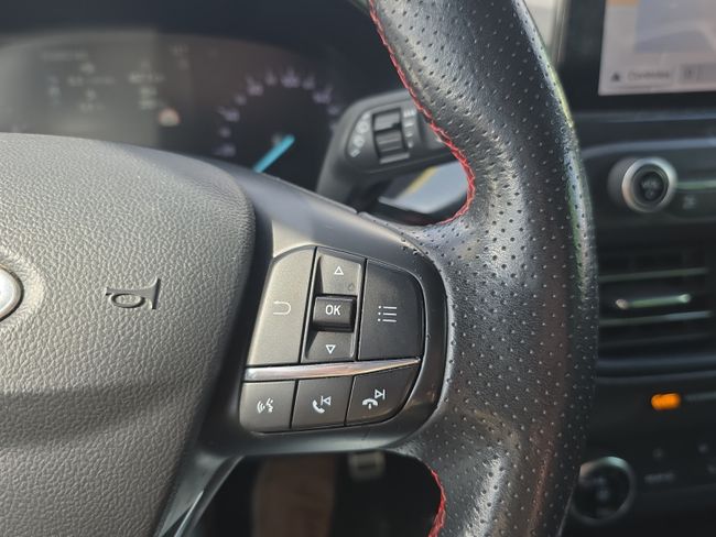 Ford Focus 1.5 Ecoboost 110kW ST-Line  - Foto 17