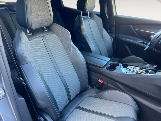 Peugeot 3008 1.5 BlueHDi 96kW (130CV) S&S Allure  - Foto 19