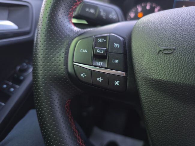 Ford Focus 1.0 Ecoboost MHEV 114kW ST-Line  - Foto 15