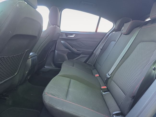 Ford Focus 1.0 Ecoboost MHEV 114kW ST-Line  - Foto 11