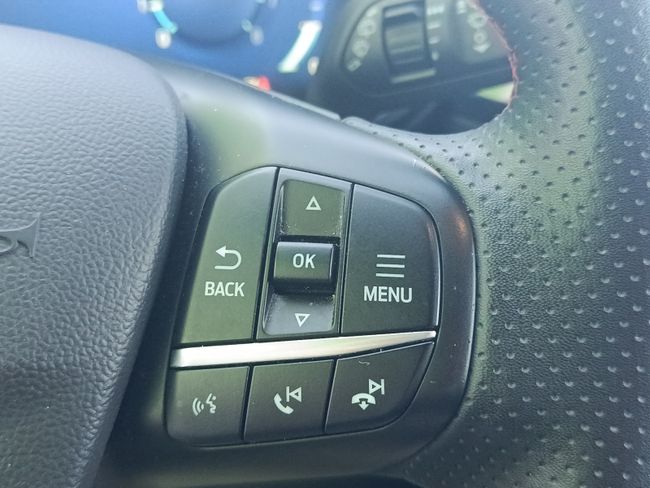 Ford Kuga ST-Line 1.5T EcoBoost 110kW (150CV)  - Foto 16