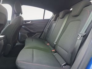 Ford Focus 1.0 Ecoboost MHEV 114kW ST-Line  - Foto 21