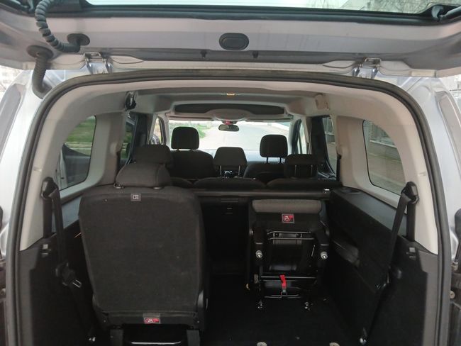 Toyota Proace City 1.5D 96kW Family Active 7 Plz L2  - Foto 21