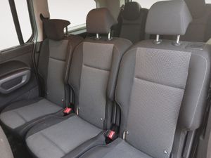 Toyota Proace City 1.5D 96kW Family Active 7 Plz L2  - Foto 21