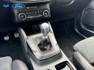 Ford Kuga ST-LINE 1.5ECOB 150CV  - Foto 8