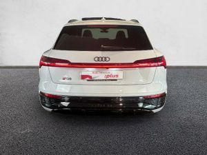 Audi Q8 Q8 S LINE 55 E-TRON QUATTRO 408CV 5P  - Foto 6