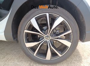 Volkswagen Taigo R-LINE 1.0 110CV  - Foto 10