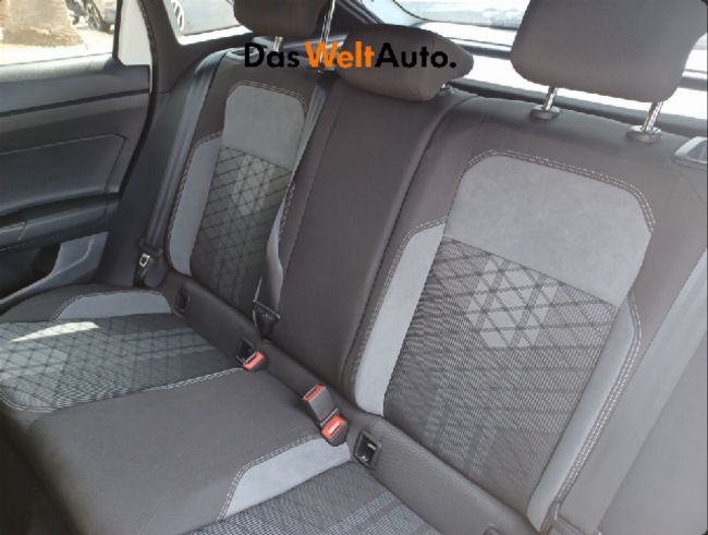 Volkswagen Taigo R-LINE 1.0 110CV  - Foto 8