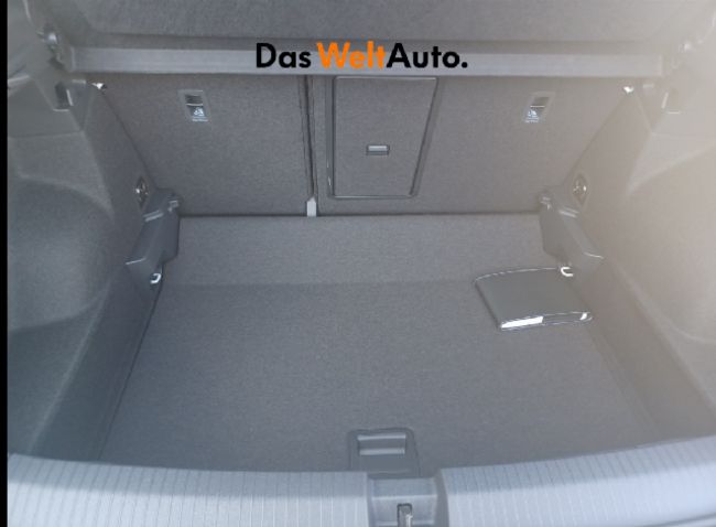 Volkswagen T-Roc LIFE 1.0 110CV  - Foto 12