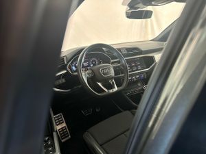 Audi Q3 Q3 BLACK LINE EDITION S-TRONIC 35TFSI 150CV  - Foto 21