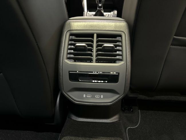 Seat Leon FR 25 ANIVERSARIO DSG 1.0 110CV  - Foto 10