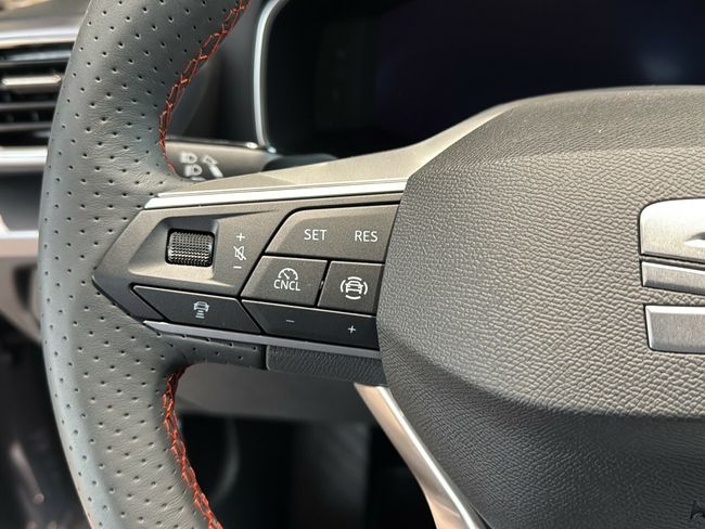 Seat Leon FR SPECIAL EDITION DSG 1.5 150CV  - Foto 10