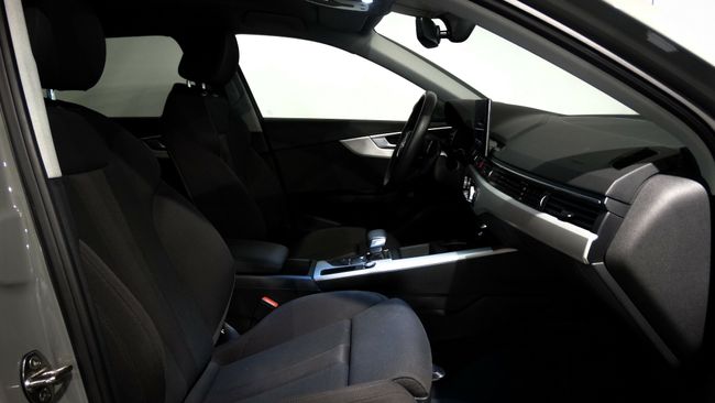 Audi A4 BLACK LINE S-TRONIC 35FTSI 150CV AVANT  - Foto 7