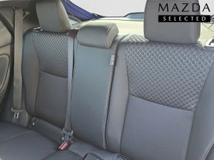 Mazda 2 2 HOMURA AUTOM 1.5 116CV  - Foto 11