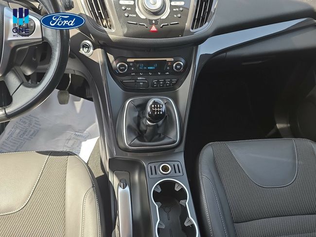 Ford Kuga TITANIUM 2.0D 120CV  - Foto 14