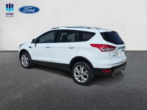 Ford Kuga TITANIUM 2.0D 120CV  - Foto 4