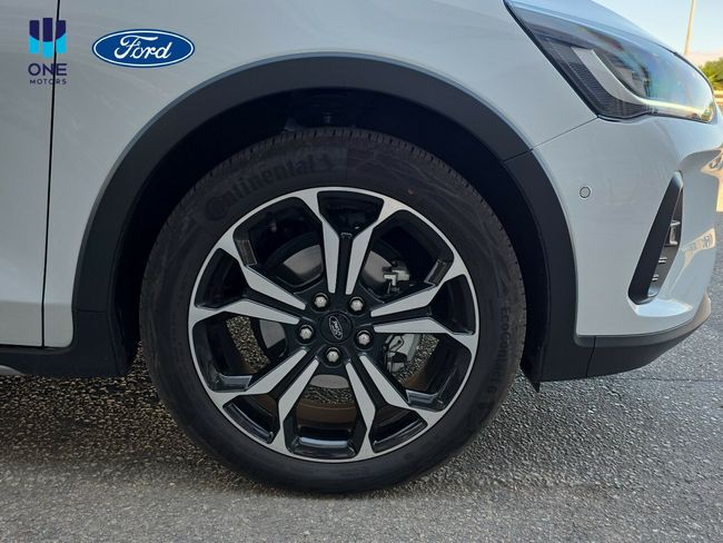 Ford Focus ACTIVE X 1.0ECOB MHEV 155CV  - Foto 16