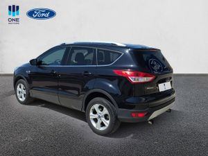 Ford Kuga TITANIUM 1.5ECOB 150CV  - Foto 4