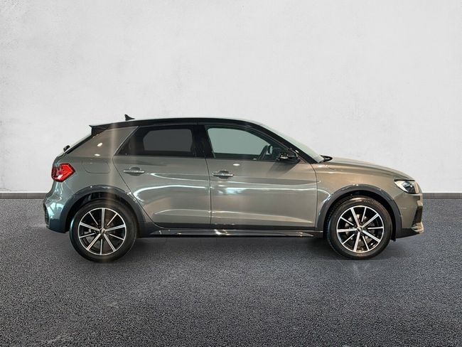 Audi A1 BLACK LINE 30TFSI 110CV SB  - Foto 4