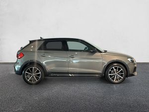 Audi A1 BLACK LINE 30TFSI 110CV SB  - Foto 4