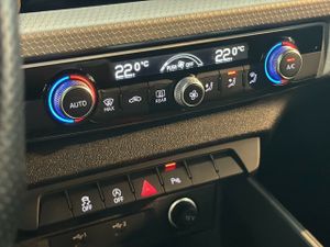 Audi A1 BLACK LINE 30TFSI 110CV SB  - Foto 15